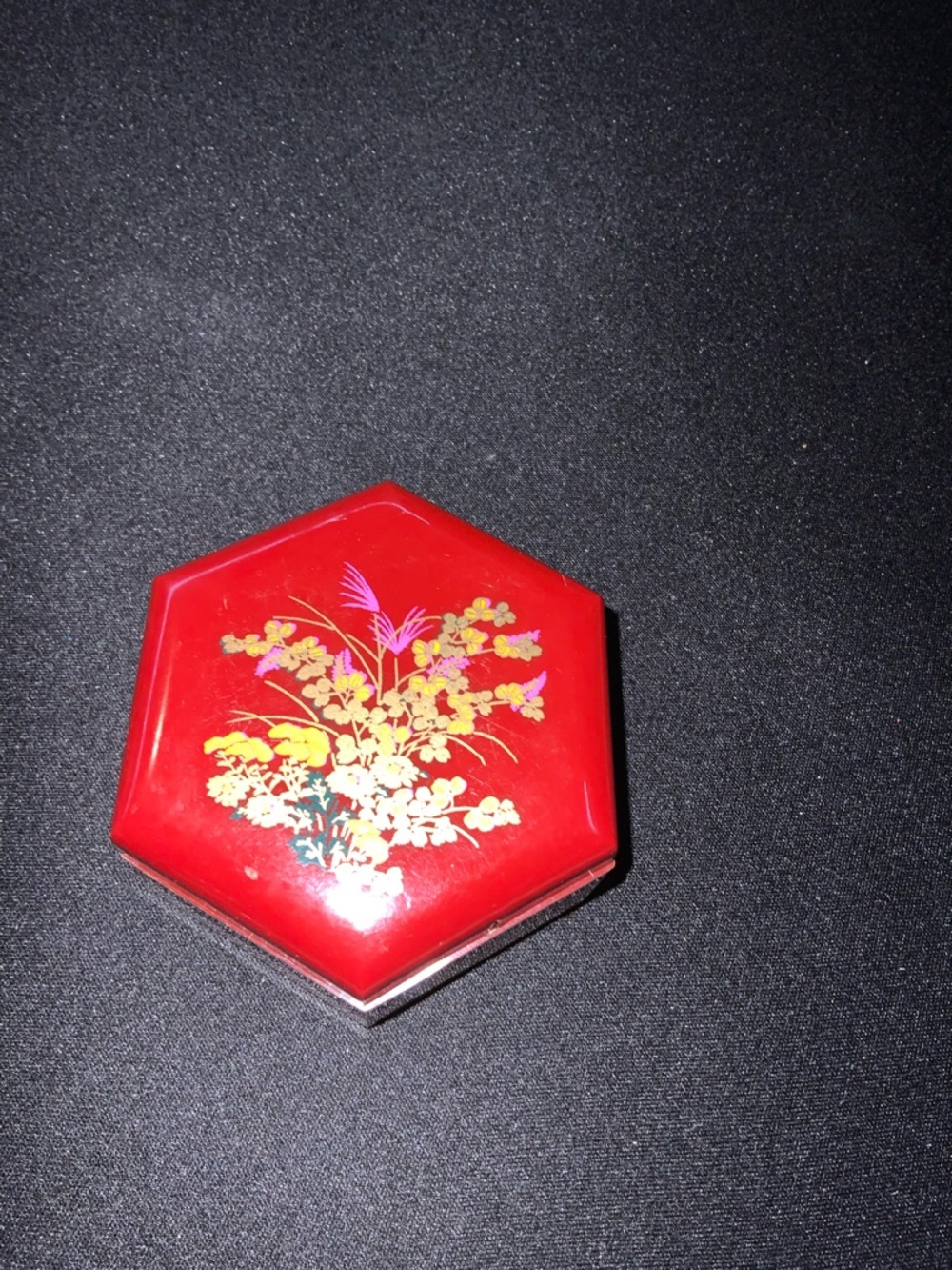 Red Hexagonal Floral Lacquer Trinket Box